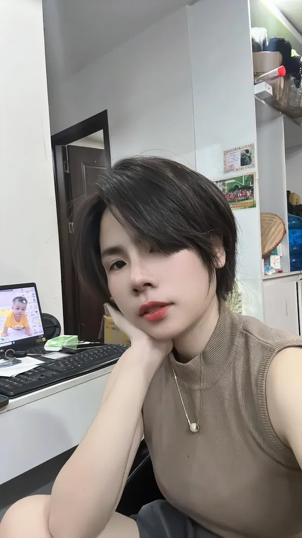 Tóc tomboy nữ 2 mái 2