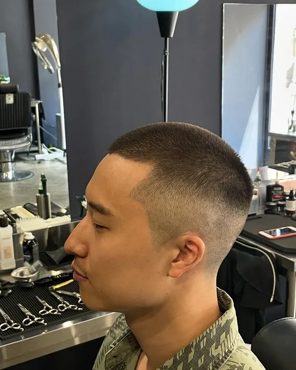 Buzzcut học sinh 6