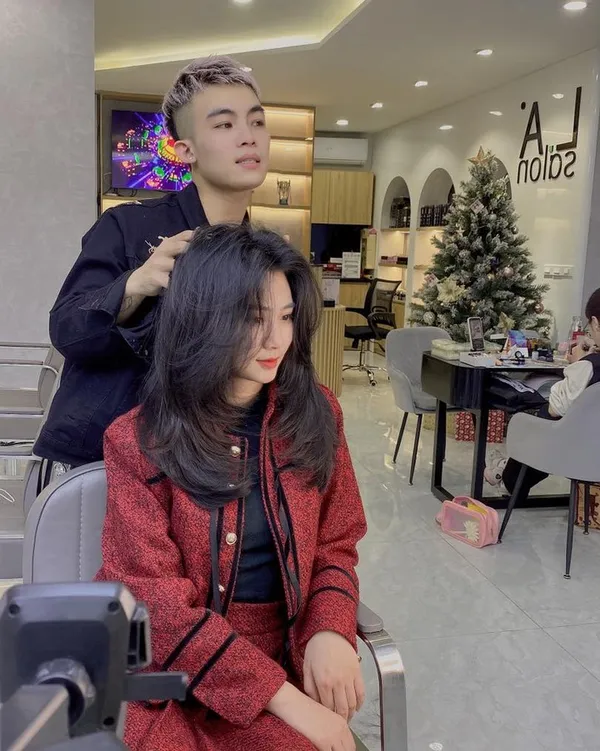 Kiểu tóc mullet layer không mái 5