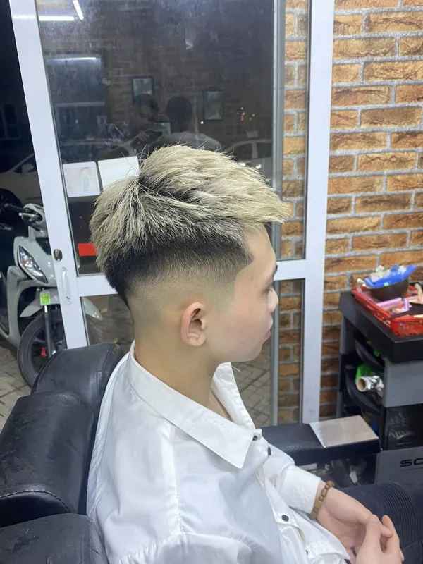 kiểu tóc mohican dài 2