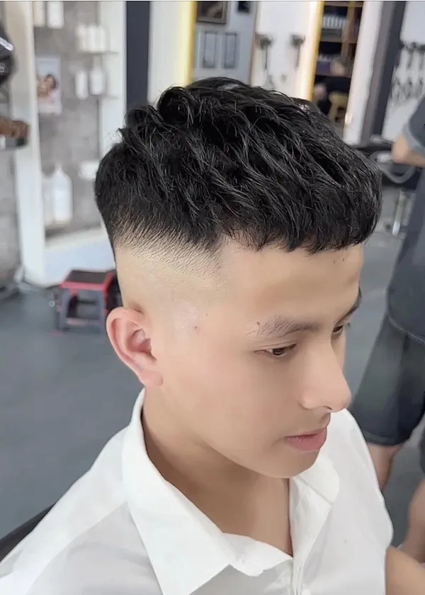 Kiểu tóc mohican mái ngắn 2