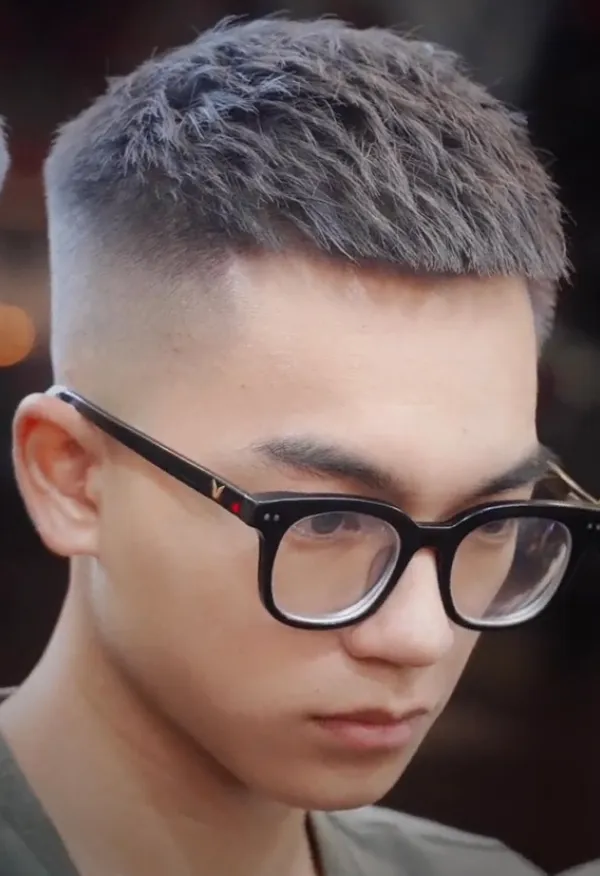 Kiểu tóc mohican ngắn đẹp