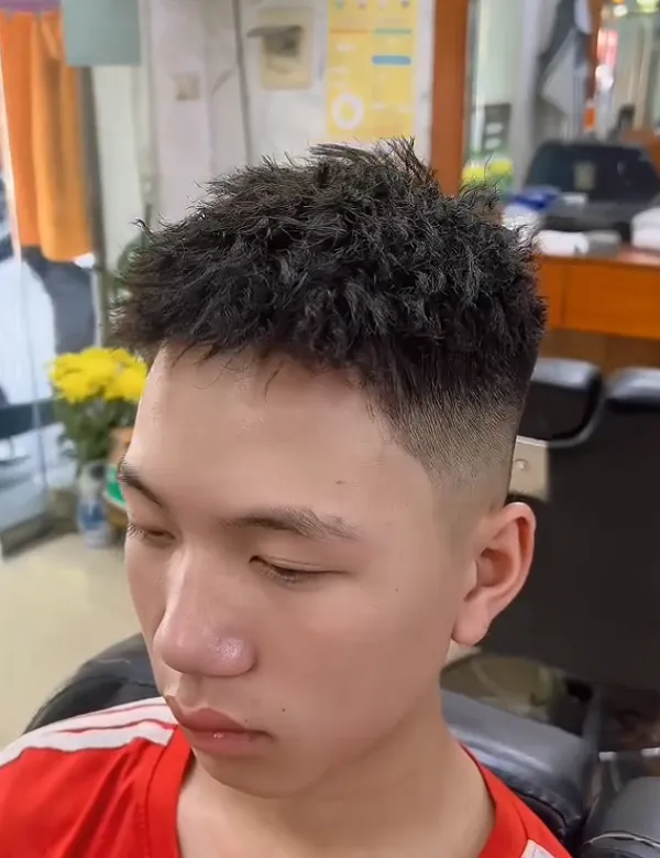 Mohican uốn con sâu 7