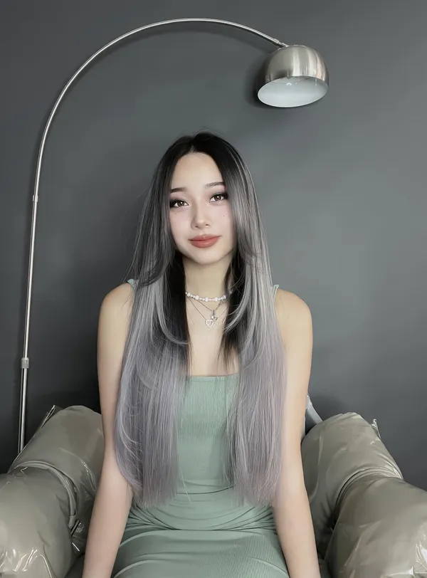 Nhuộm balayage xám khói 3